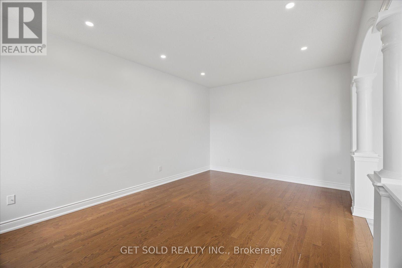 11 Maybeck Drive, Brampton, Ontario  L6X 0Z2 - Photo 18 - W12956272