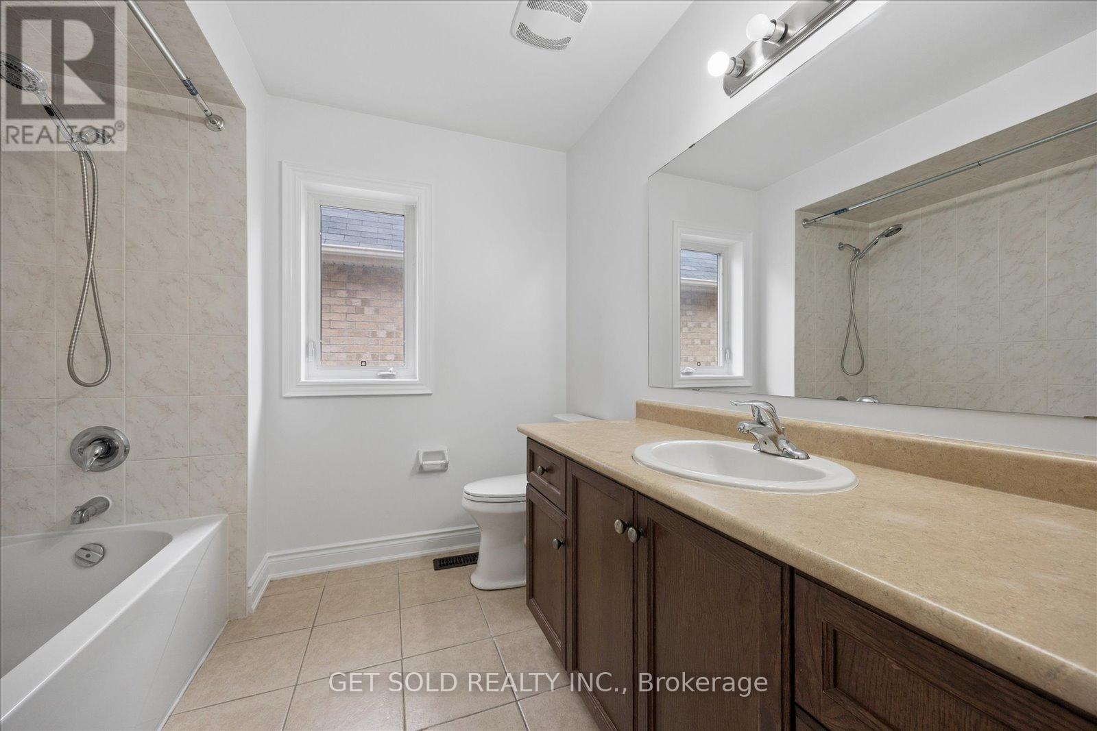 11 Maybeck Drive, Brampton, Ontario  L6X 0Z2 - Photo 35 - W12956272