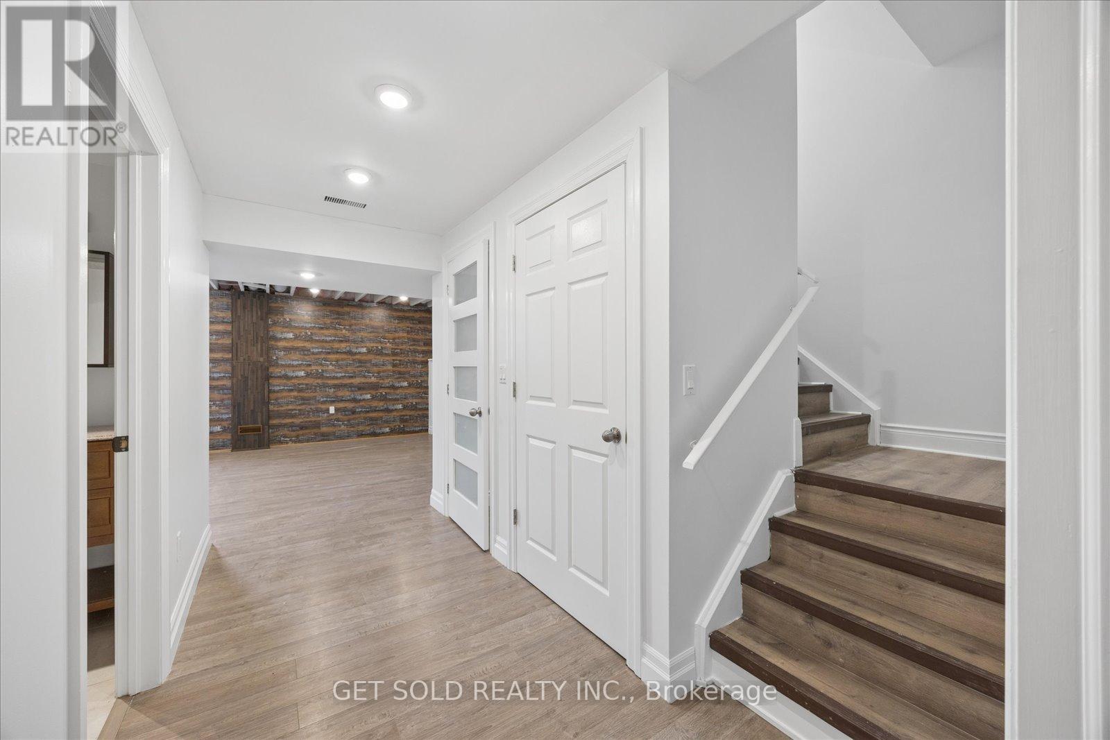 11 Maybeck Drive, Brampton, Ontario  L6X 0Z2 - Photo 38 - W12956272