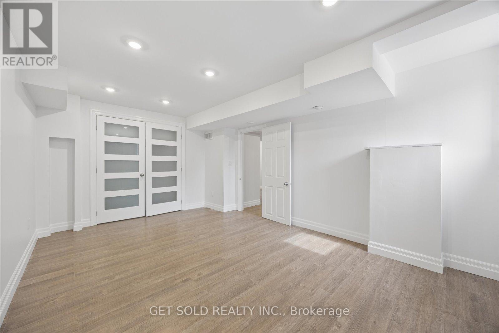 11 Maybeck Drive, Brampton, Ontario  L6X 0Z2 - Photo 44 - W12956272