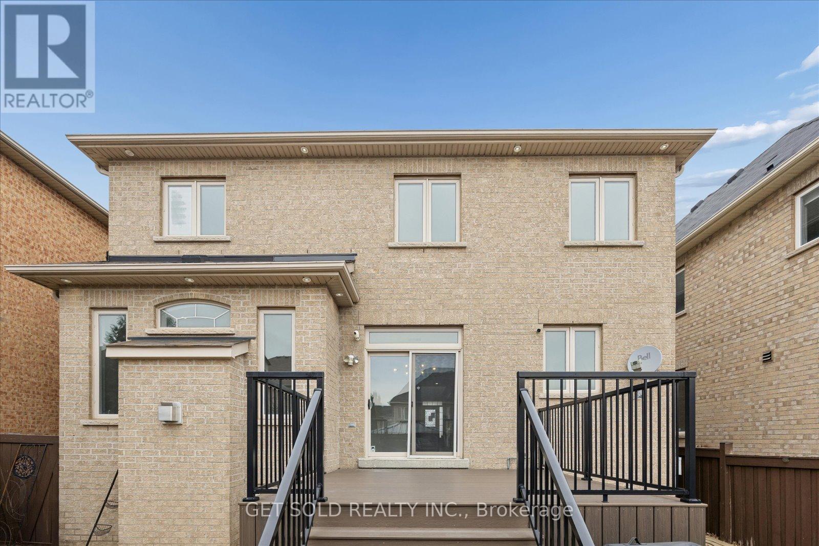 11 Maybeck Drive, Brampton, Ontario  L6X 0Z2 - Photo 48 - W12956272