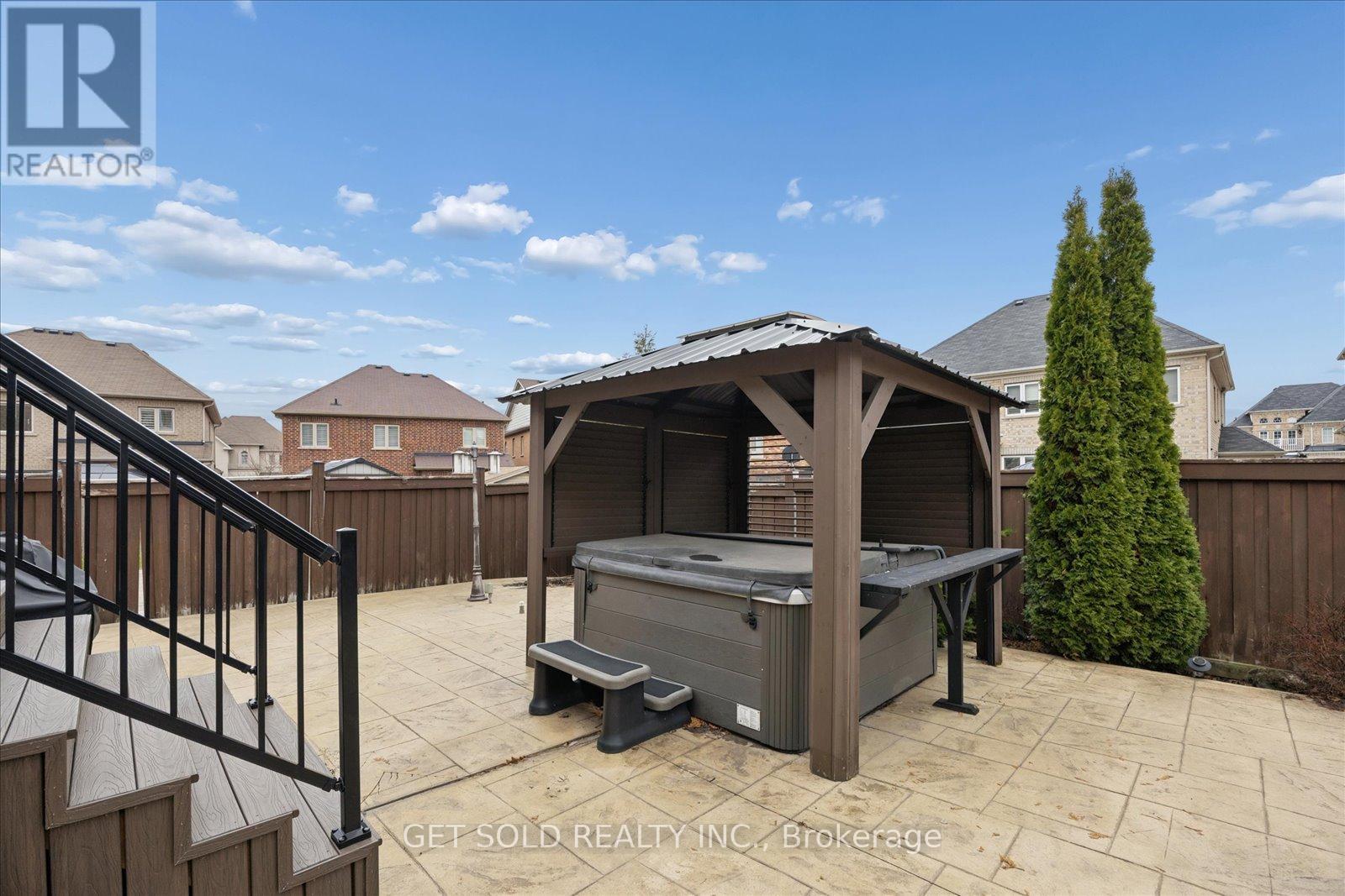 11 Maybeck Drive, Brampton, Ontario  L6X 0Z2 - Photo 50 - W12956272