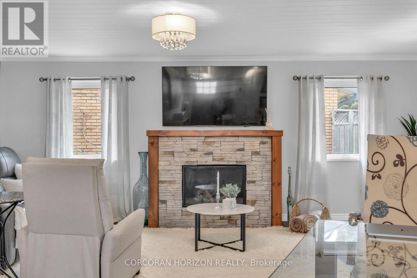 296 Weber Street E, Kitchener, Ontario  N2H 1G2 - Photo 13 - X12956290