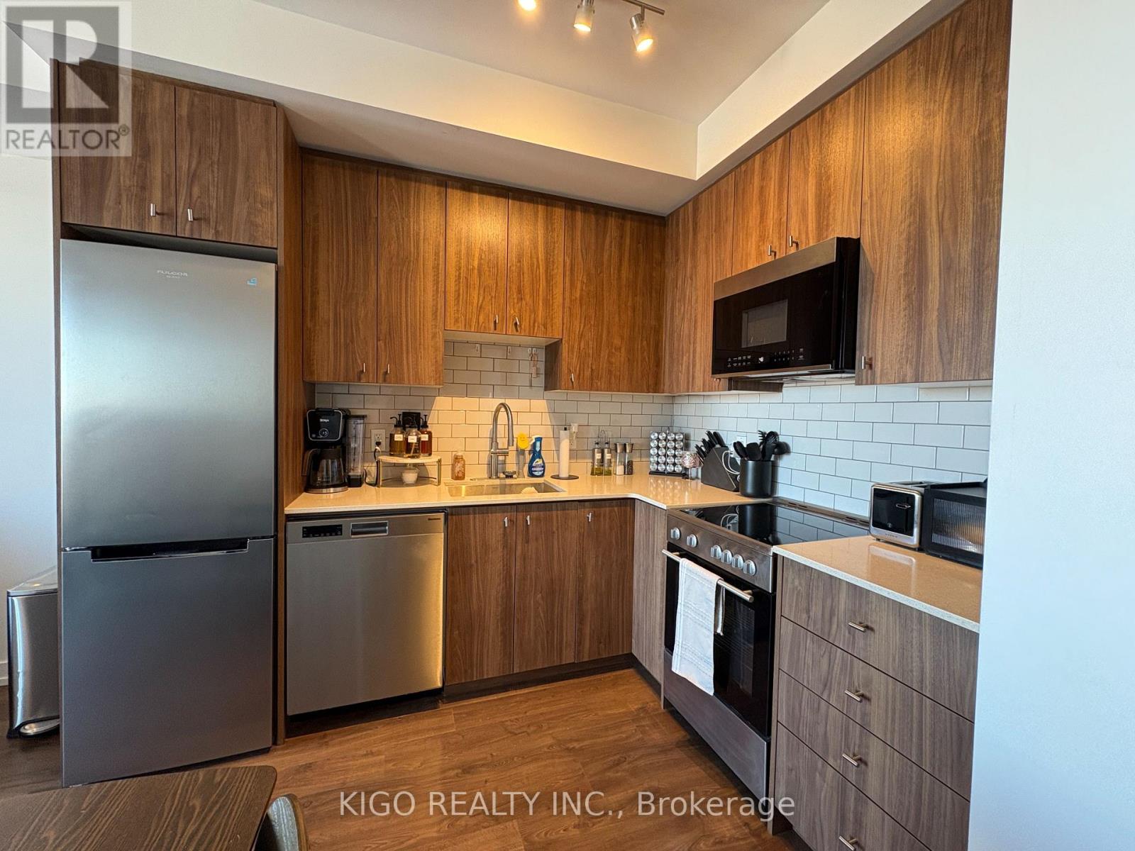 911 - 5 Wellington Street S, Kitchener, Ontario  N2G 0E3 - Photo 30 - X12956292