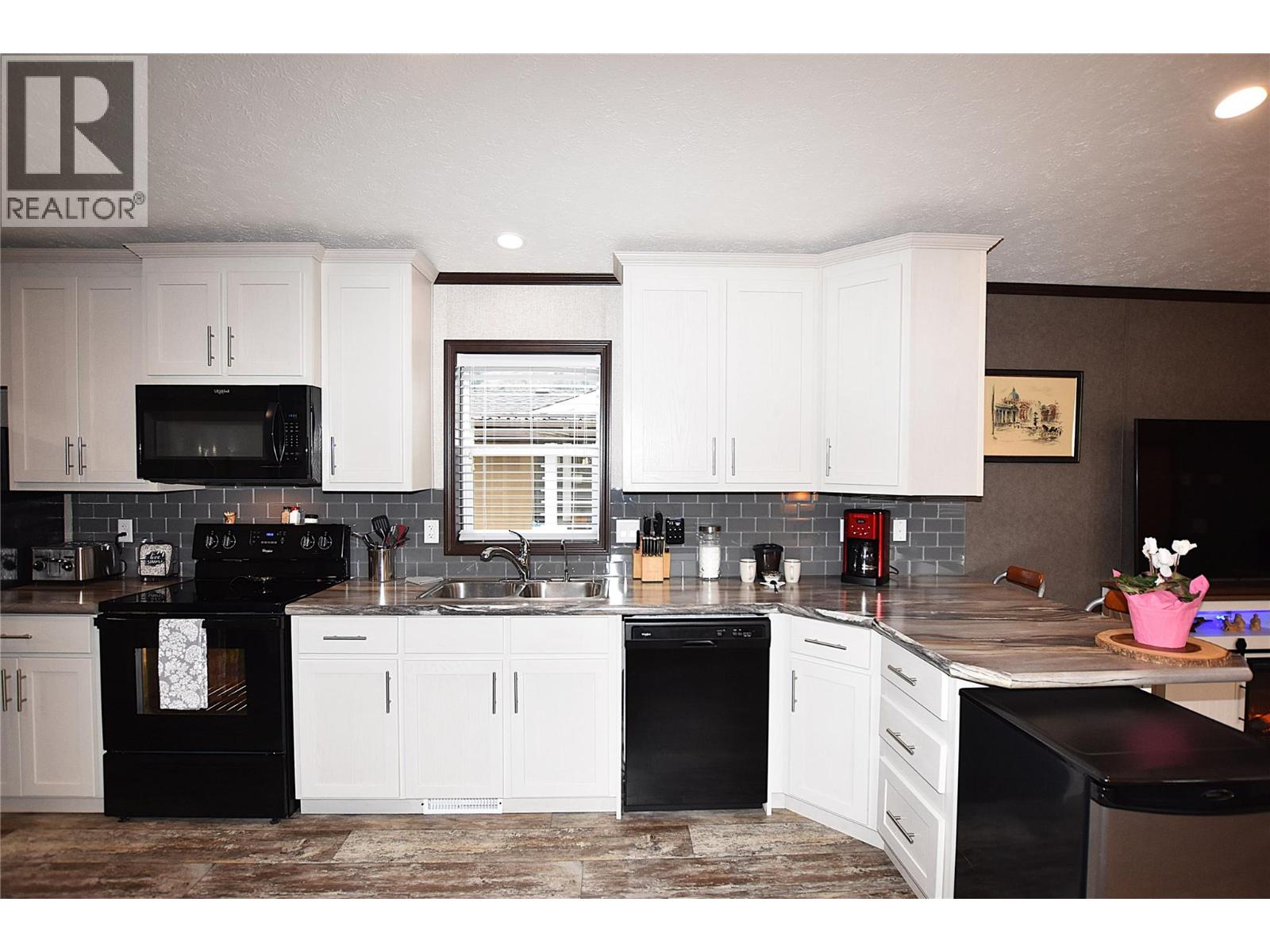 61 Antoine Road Unit# 8, Vernon, British Columbia  V1H 2A3 - Photo 16 - 10381903