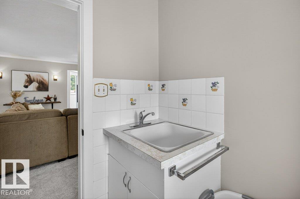 #38 23211 Twp Road 520, Rural Strathcona County, Alberta  T8B 1G2 - Photo 31 - E4480627