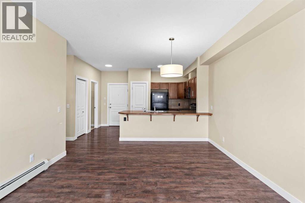 212, 10 Panatella Road NW, Calgary, Alberta  T3K 0V4 - Photo 7 - A2298777