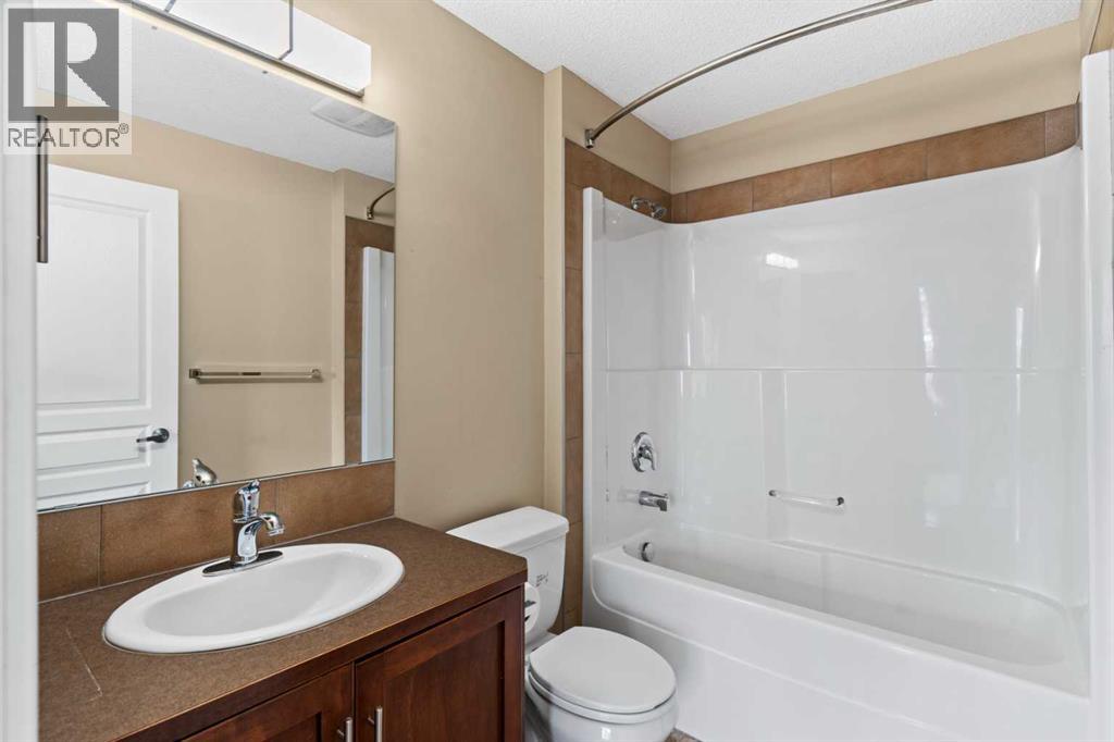 212, 10 Panatella Road NW, Calgary, Alberta  T3K 0V4 - Photo 9 - A2298777