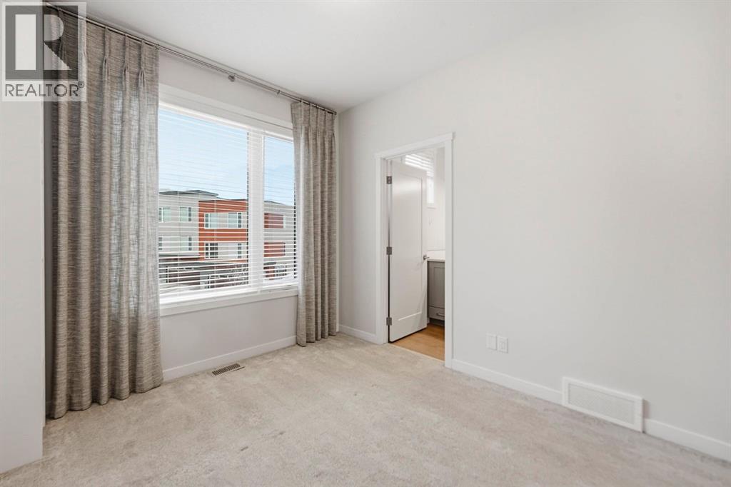 84 Shawnee Common SW, Calgary, Alberta  T2Y 0P9 - Photo 17 - A2278103
