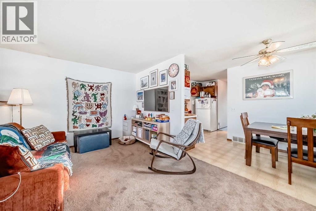 142 Hunterhorn Drive NE, Calgary, Alberta  T3P 0B1 - Photo 10 - A2280035