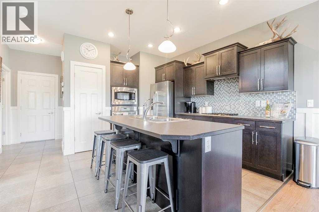139 Firelight Way W, Lethbridge, Alberta  T1J 4B2 - Photo 8 - A2285701
