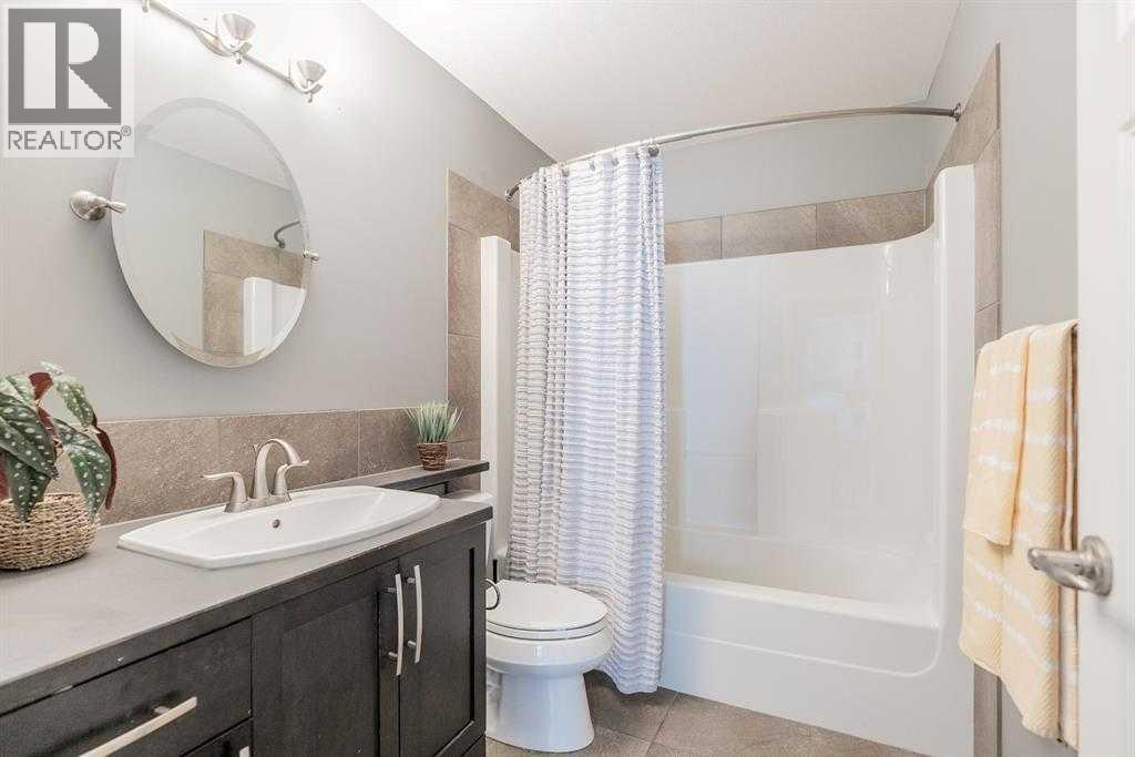 139 Firelight Way W, Lethbridge, Alberta  T1J 4B2 - Photo 14 - A2285701