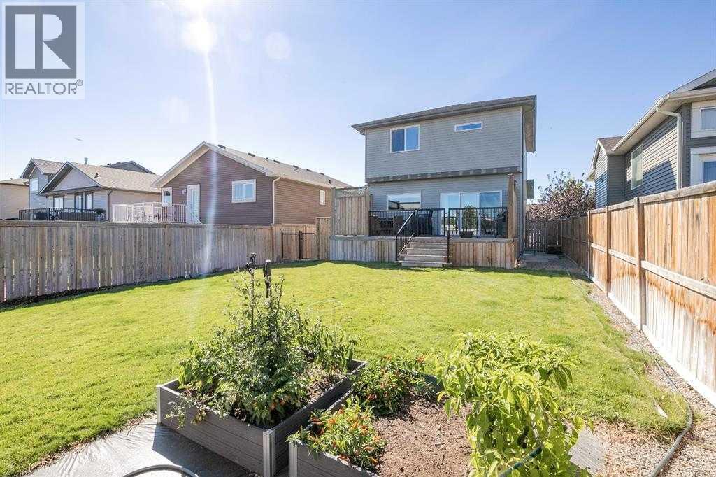 139 Firelight Way W, Lethbridge, Alberta  T1J 4B2 - Photo 34 - A2285701