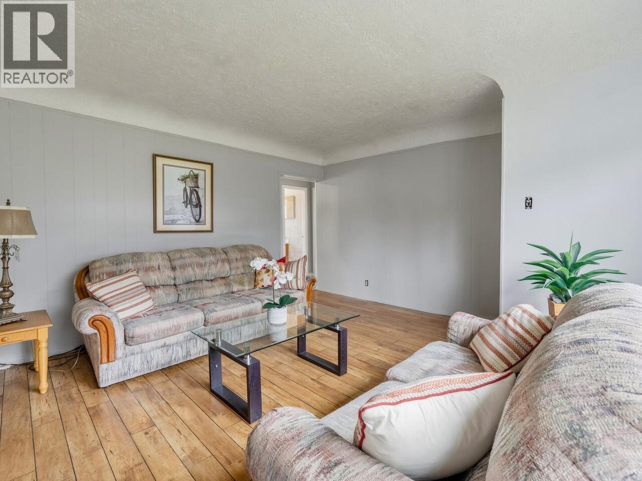 2206 Eighth Avenue, New Westminster, British Columbia  V3M 2V1 - Photo 6 - R3106904