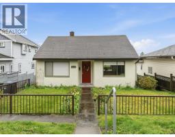 2206 EIGHTH AVENUE, New Westminster, British Columbia