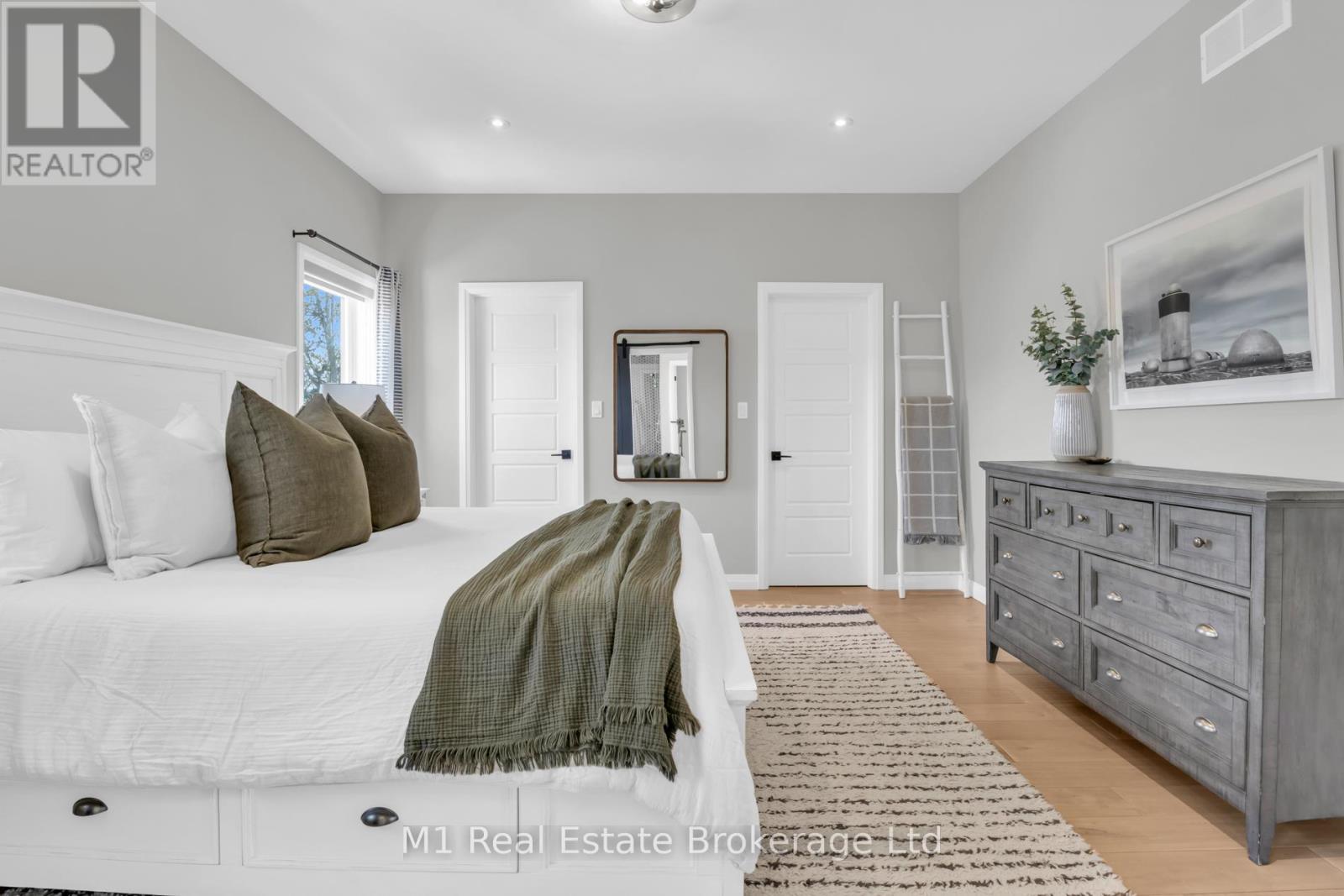 25 Creekside Terrace, Centre Wellington, Ontario N1M 0H4 - Photo 23 - X12956304