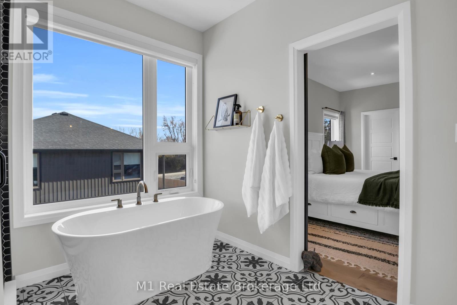 25 Creekside Terrace, Centre Wellington, Ontario N1M 0H4 - Photo 27 - X12956304