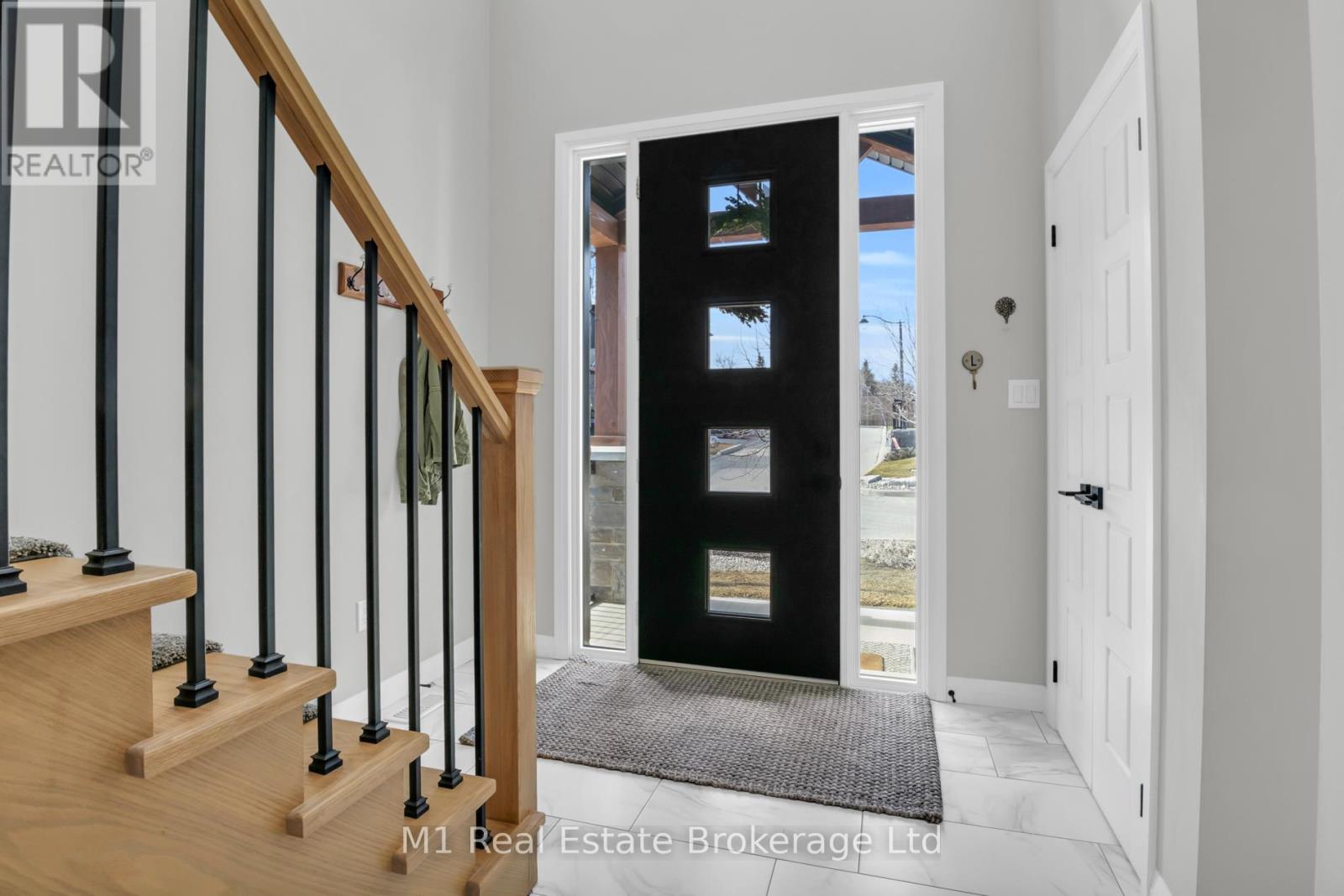 25 Creekside Terrace, Centre Wellington, Ontario N1M 0H4 - Photo 5 - X12956304