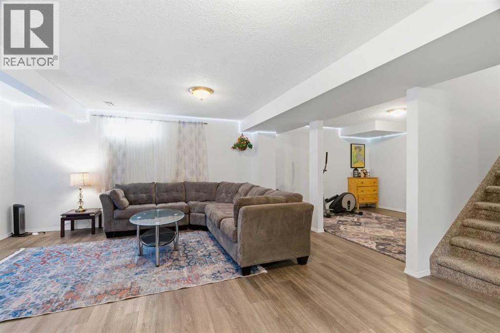 39 Arbour Ridge Mews Nw, Calgary, Alberta  T3G 3Z3 - Photo 37 - A2289465