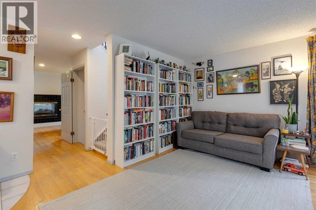 926 19 Avenue NW, Calgary, Alberta  T2M 0Z5 - Photo 7 - A2298073