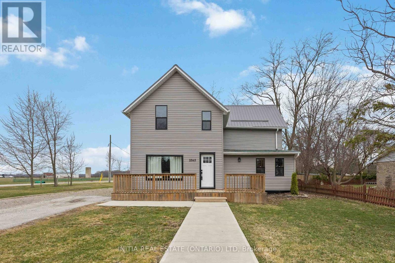 2565 ELIZABETH STREET, Oil Springs, Ontario