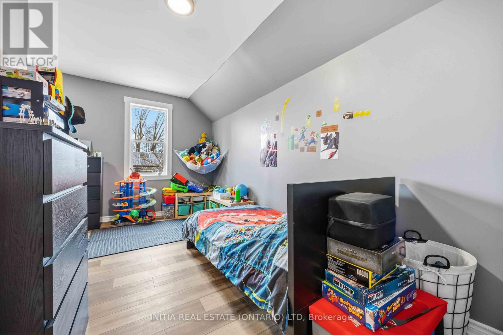 2565 Elizabeth Street, Oil Springs, Ontario  N0N 1P0 - Photo 24 - X12956316