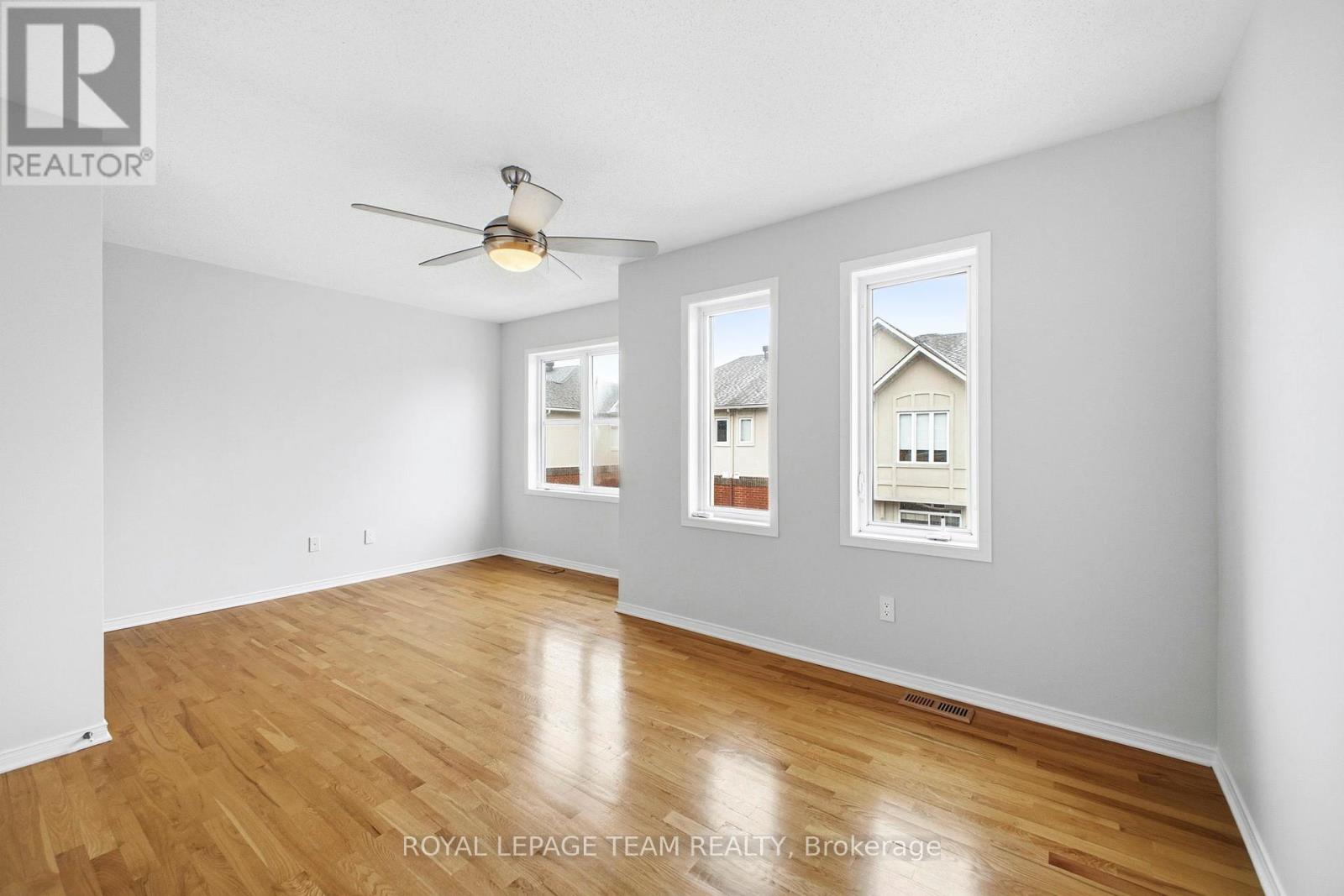 5 Island Creek Private, Ottawa, Ontario  K1Z 1C5 - Photo 18 - X12956314