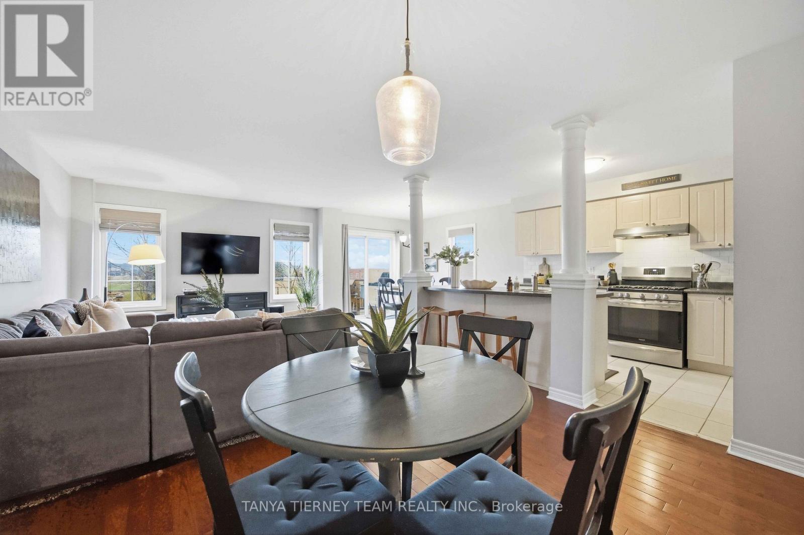 43 Corianne Avenue, Whitby, Ontario  L1M 2H9 - Photo 14 - E12956318