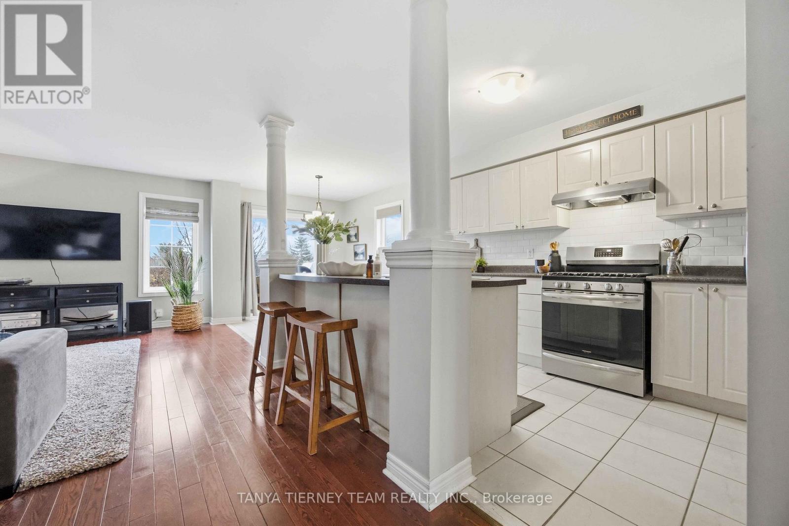 43 Corianne Avenue, Whitby, Ontario  L1M 2H9 - Photo 16 - E12956318