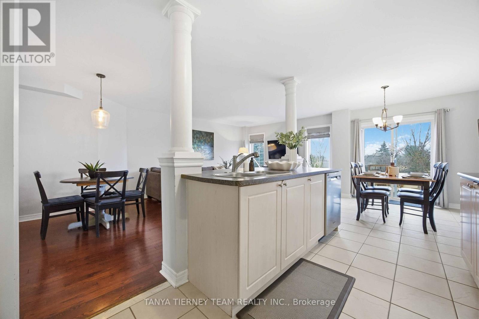 43 Corianne Avenue, Whitby, Ontario  L1M 2H9 - Photo 17 - E12956318