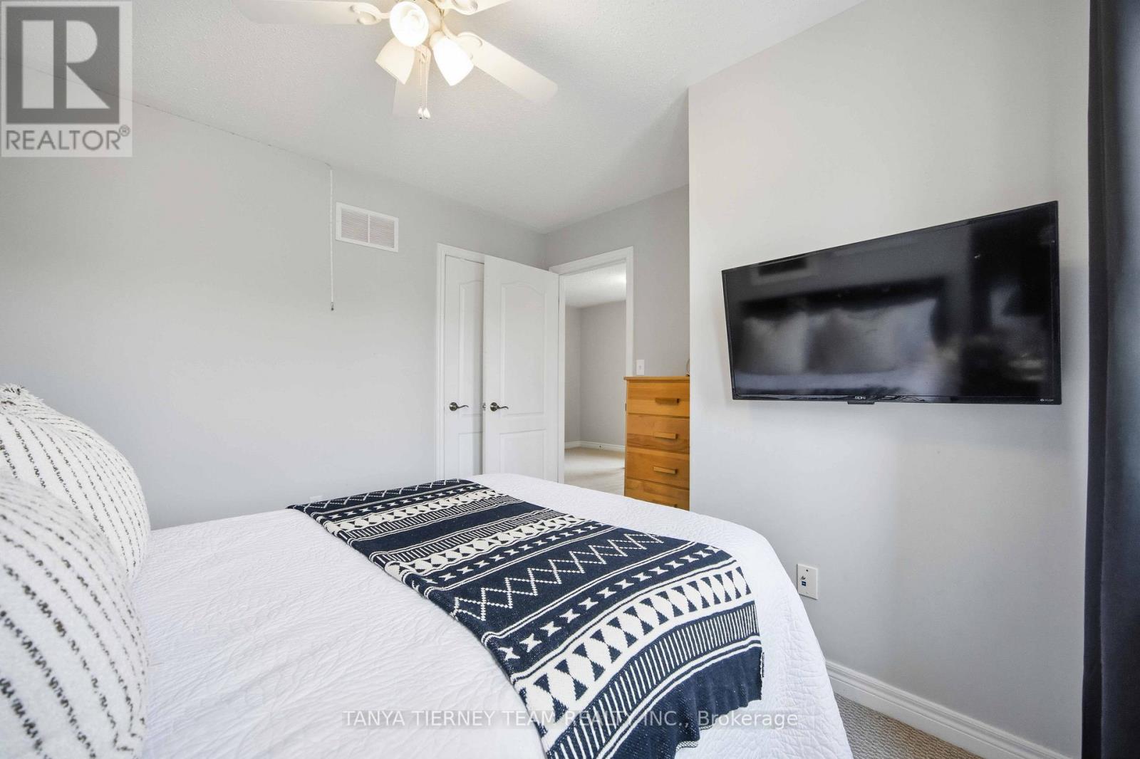 43 Corianne Avenue, Whitby, Ontario  L1M 2H9 - Photo 37 - E12956318