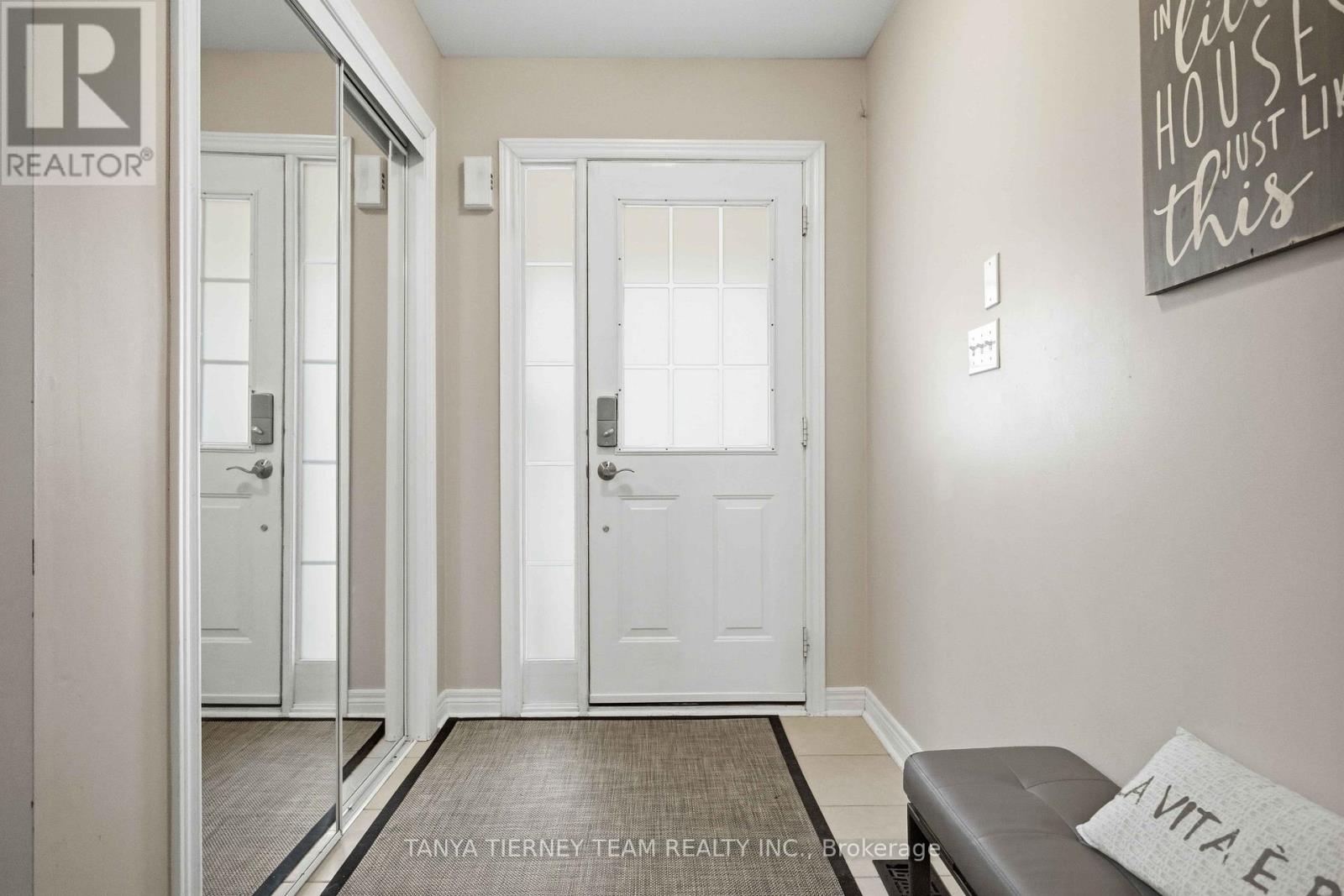 43 Corianne Avenue, Whitby, Ontario  L1M 2H9 - Photo 4 - E12956318