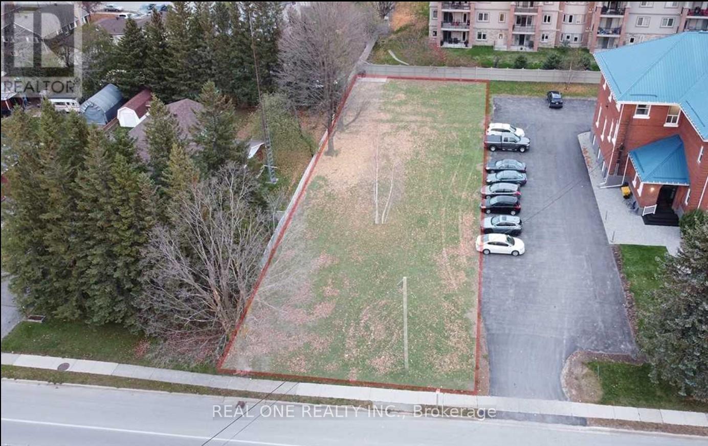 25 Yonge Street N, Springwater, Ontario  L0L 1P0 - Photo 2 - S12956300