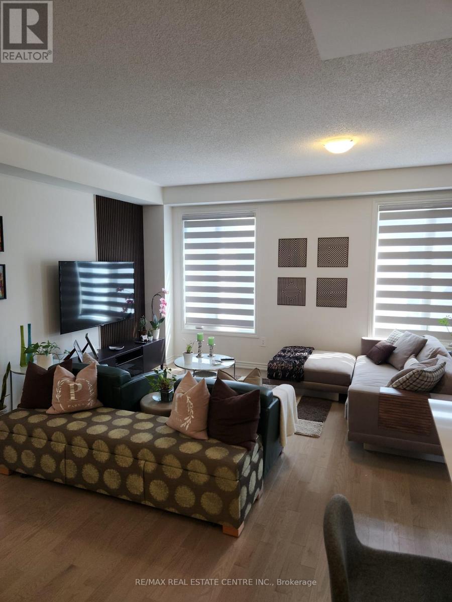 Unknown Address, ,     - Photo 14 - W12956302