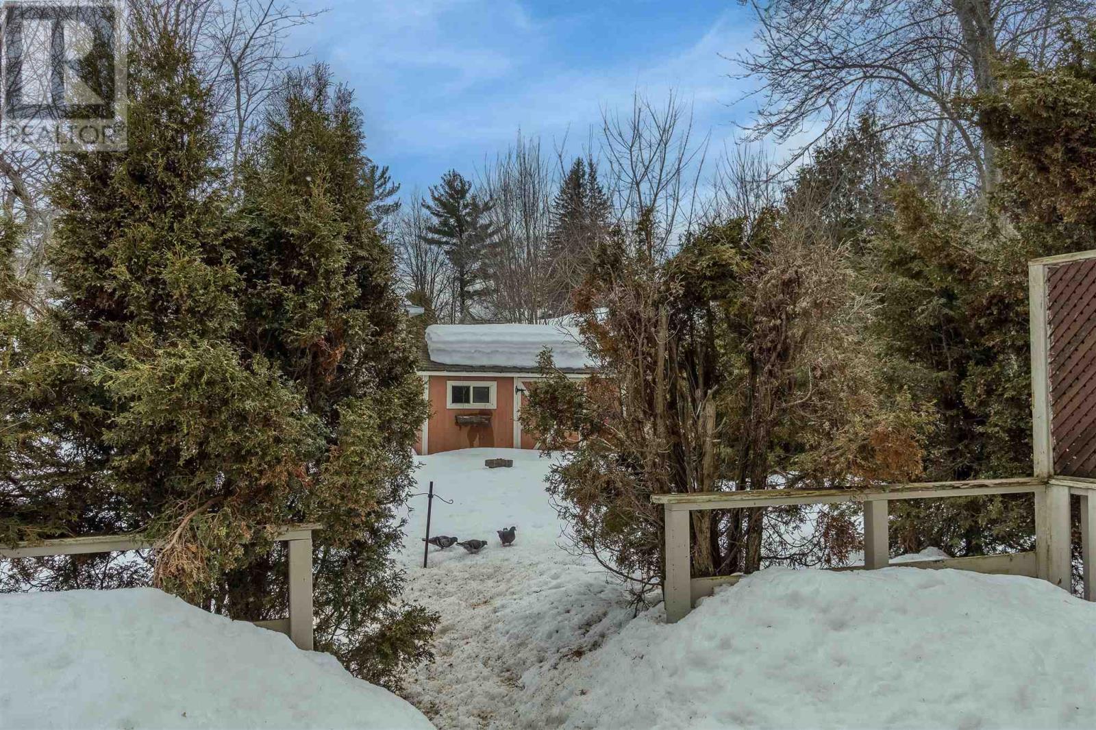 7 Golf Range Cres, Sault Ste. Marie, Ontario  P6A 6A4 - Photo 34 - SM260618