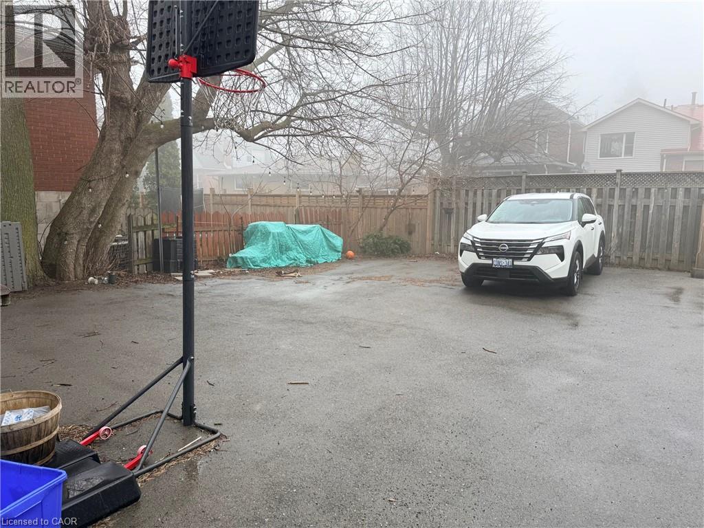 105 Alpine Avenue Unit# (Lower), Hamilton, Ontario  L9A 1A7 - Photo 14 - 40817562