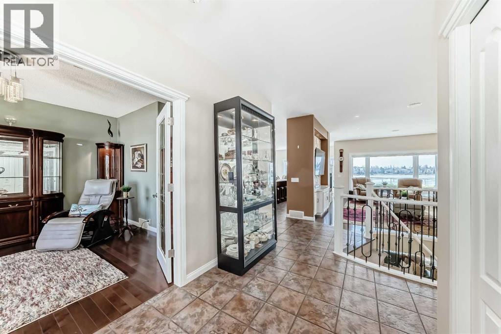 58 Chapala Crescent SE, Calgary, Alberta  T2X 3P8 - Photo 11 - A2280393