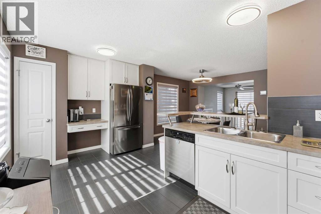 59 New Brighton Common Se, Calgary, Alberta  T2Z 0T5 - Photo 14 - A2281141