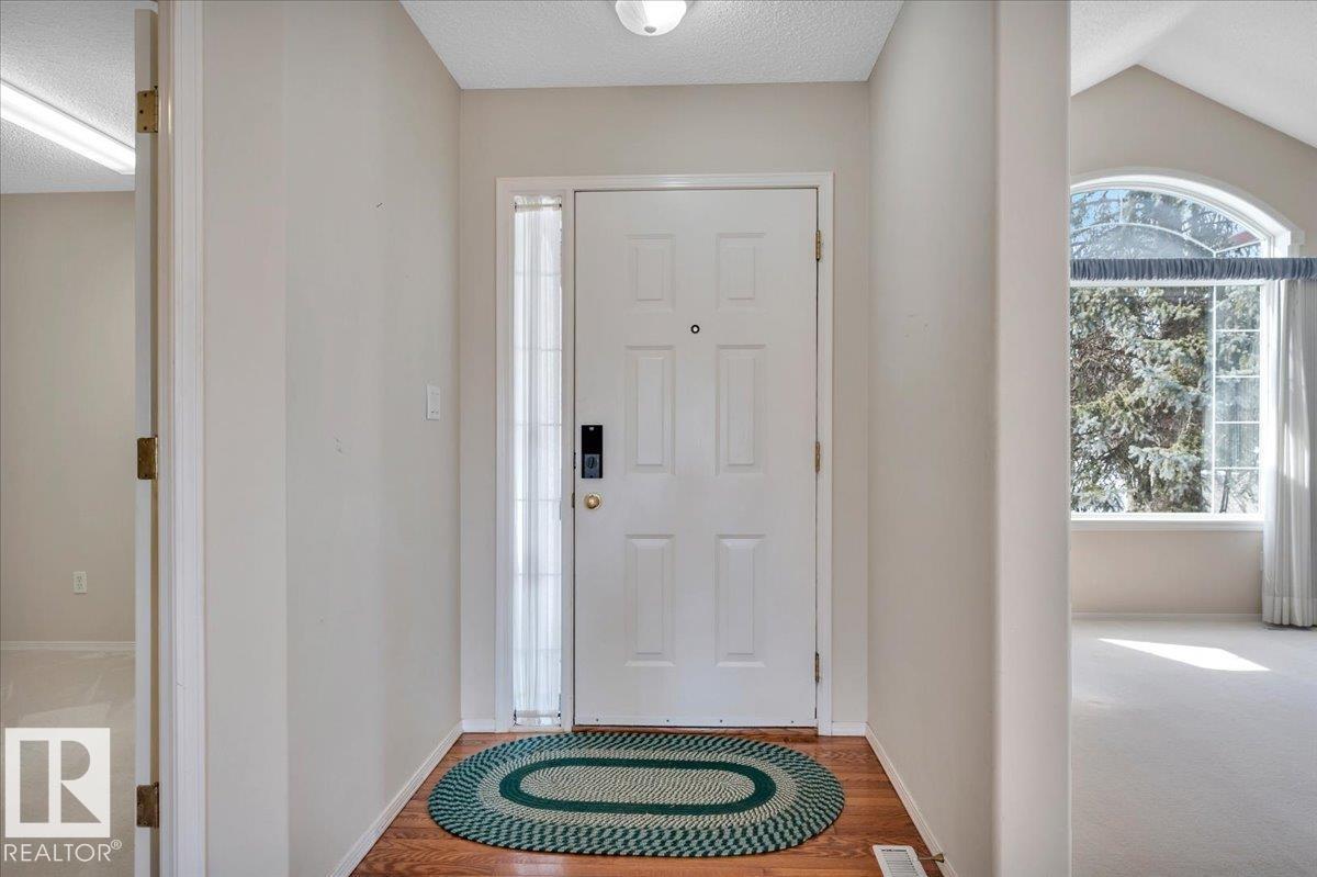 #19 1203 Carter Crest Rd Nw, Edmonton, Alberta  T6R 2R1 - Photo 3 - E4480630