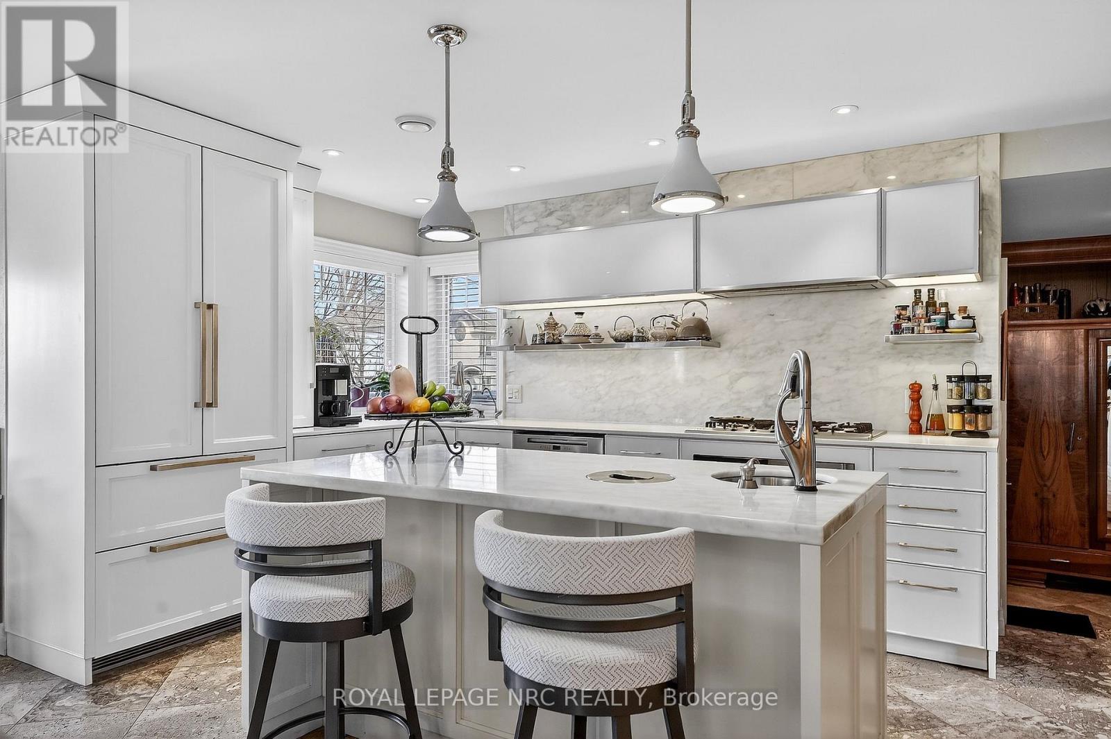 11 Peel Street, St. Catharines, Ontario  L2N 5A2 - Photo 14 - X12829110