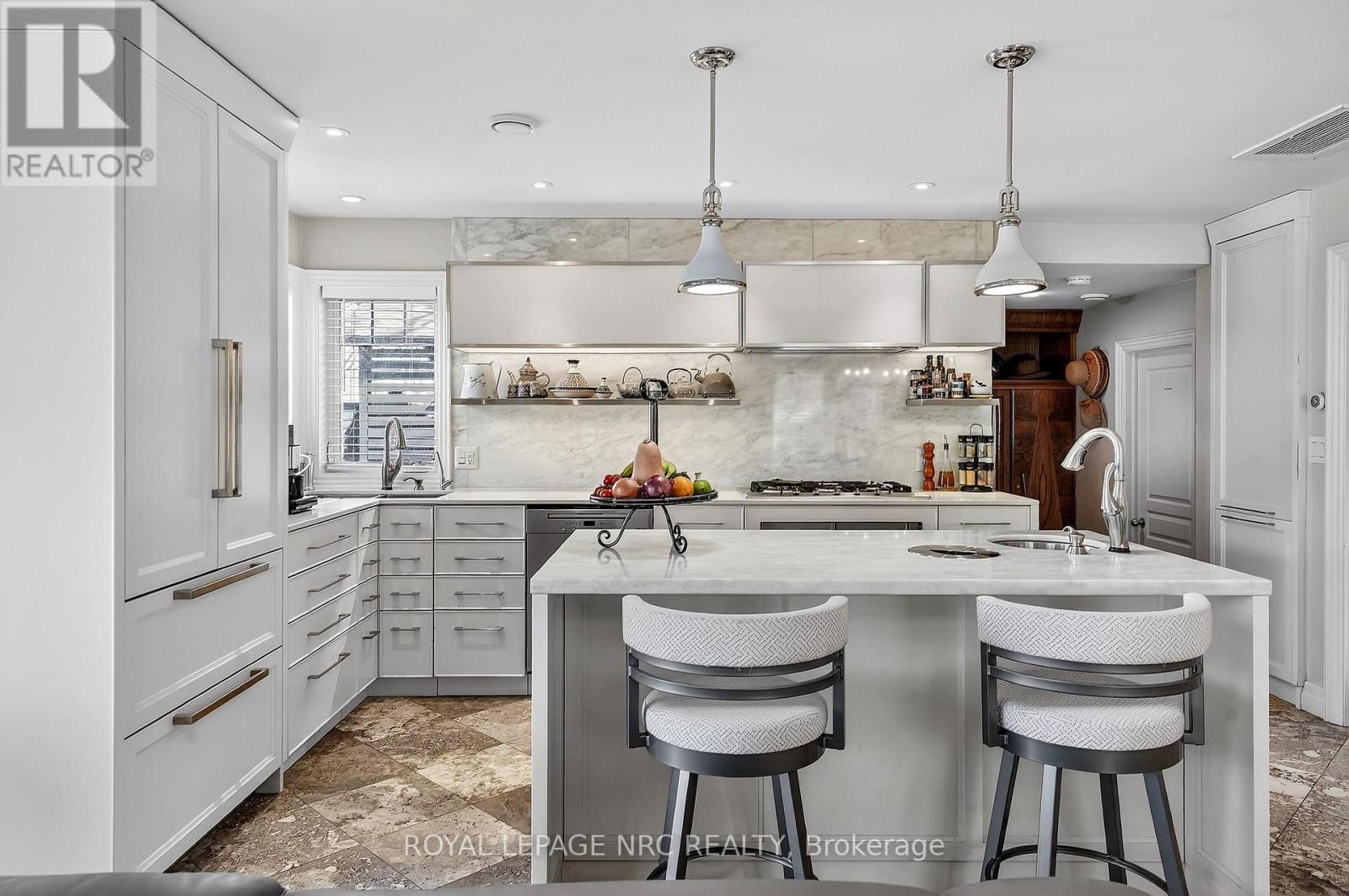 11 Peel Street, St. Catharines, Ontario  L2N 5A2 - Photo 10 - X12829110