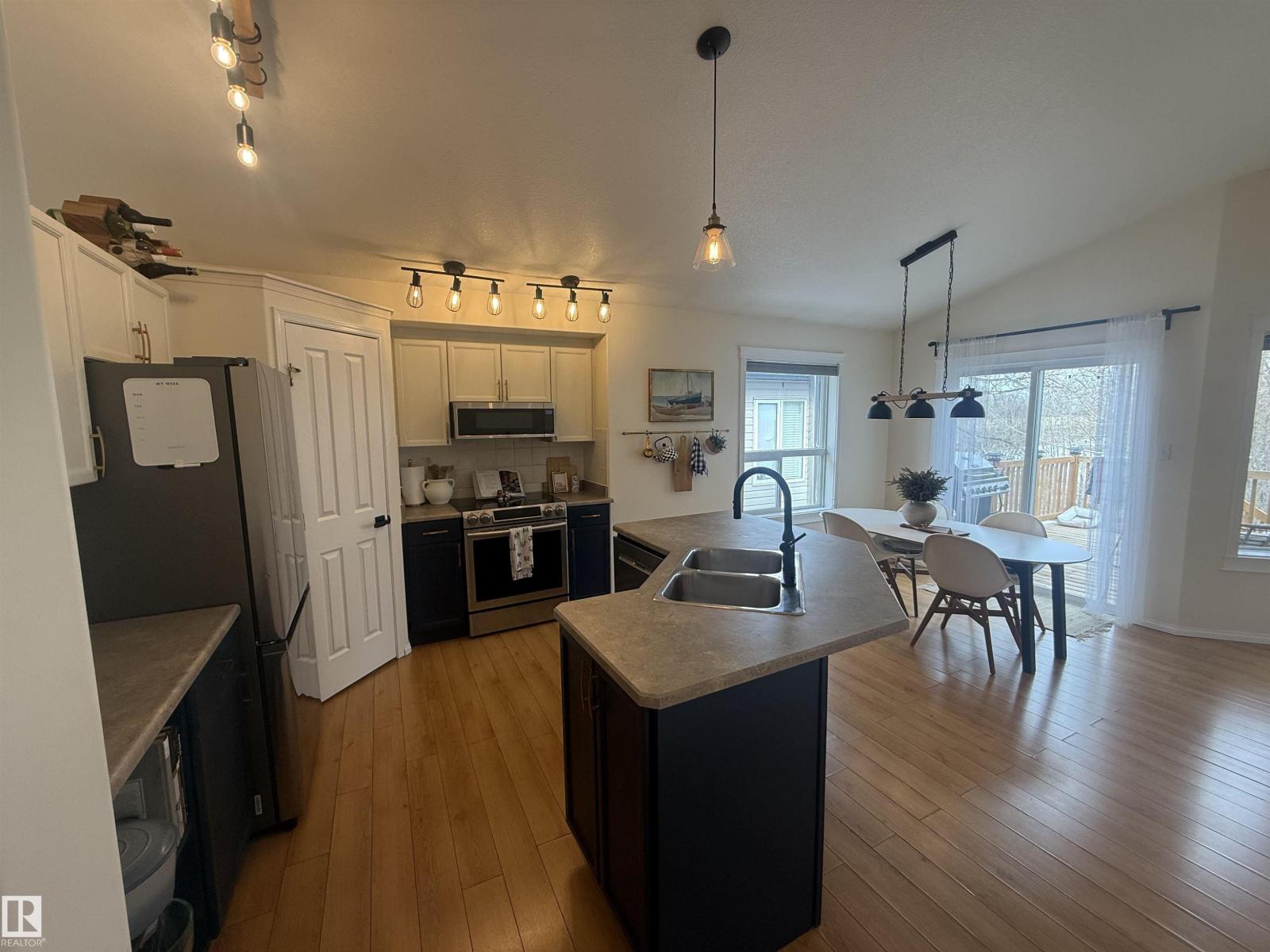 23 Grayridge Ba, Stony Plain, Alberta T7Z 2P9 - Photo 7 - E4480631