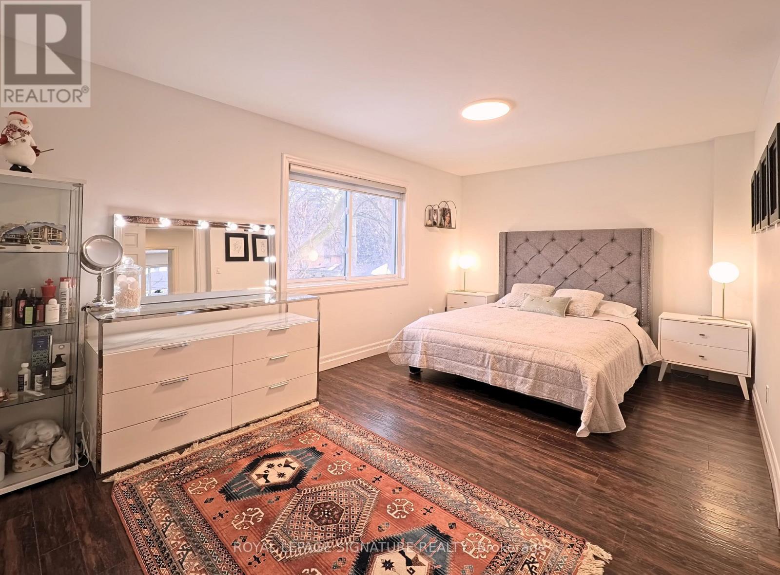 94 Meighen Avenue, Toronto, Ontario  M4B 2H7 - Photo 18 - E12867244