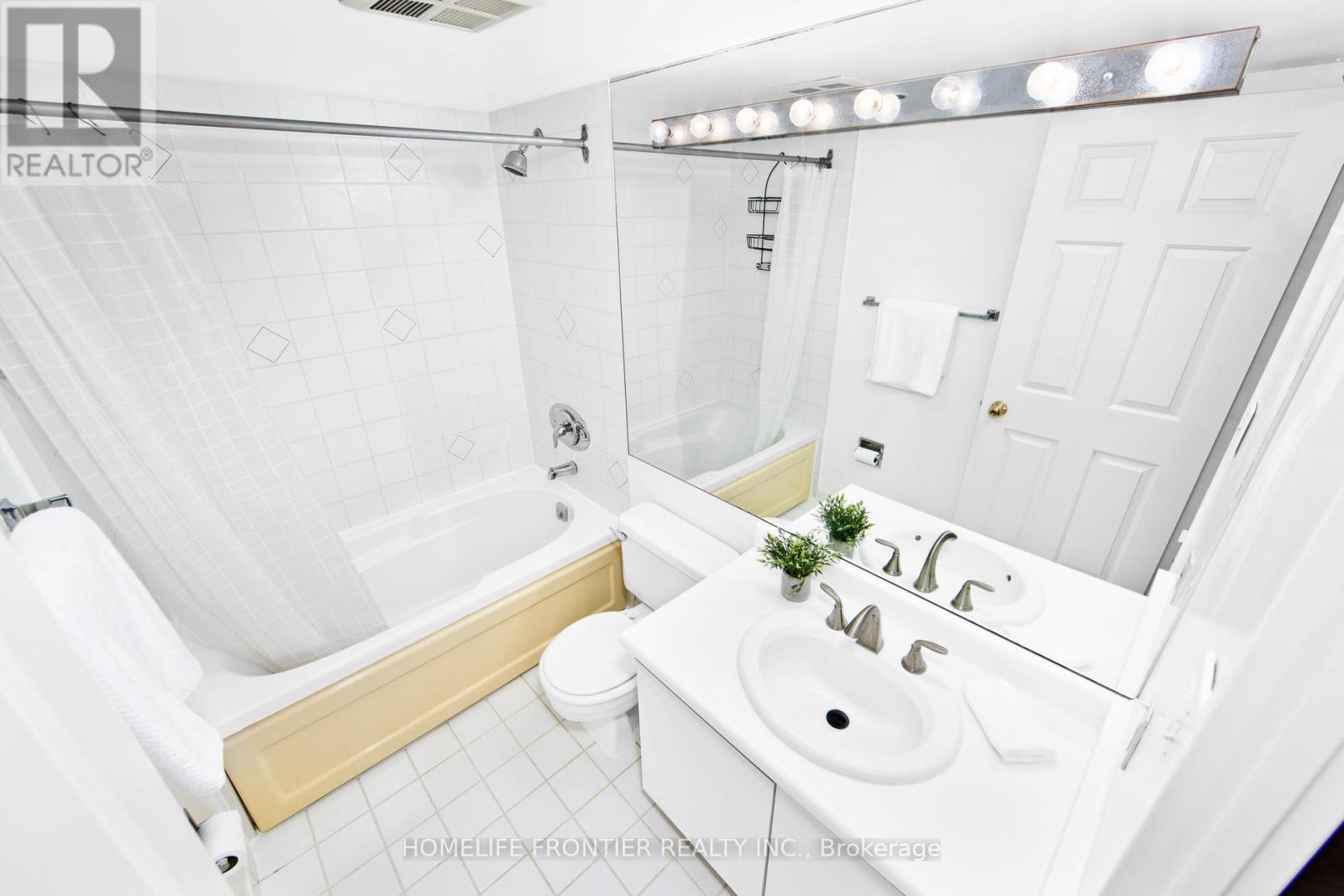 440 - 22 Southport Street, Toronto, Ontario M6S 4Y9 - Photo 14 - W12955810