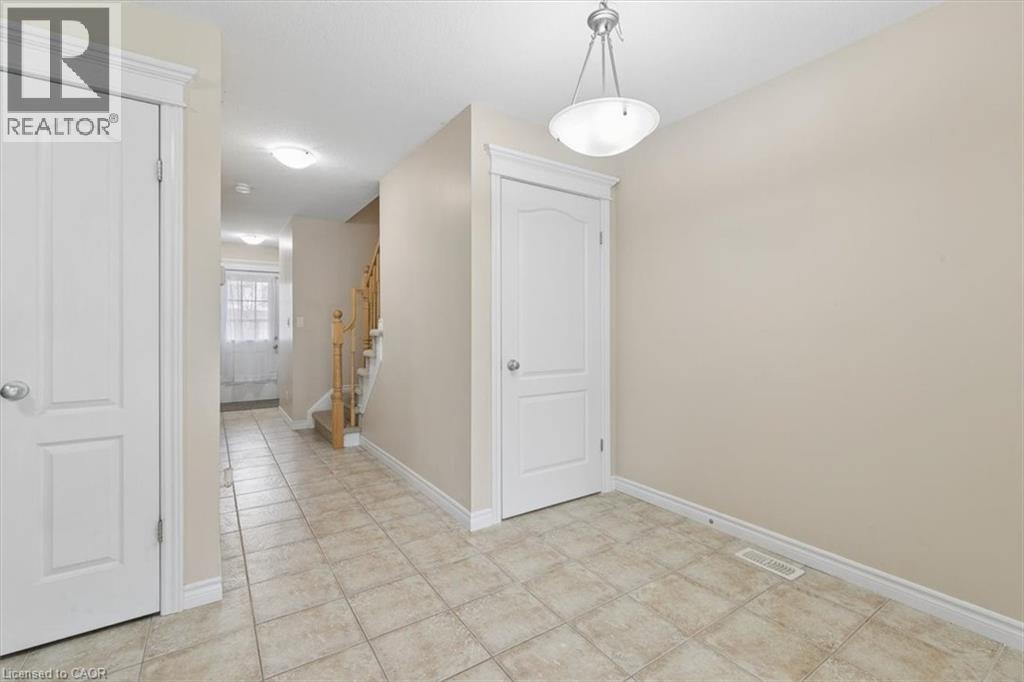 70 Curzon Crescent, Guelph, Ontario  N1K 1Z8 - Photo 10 - 40817538