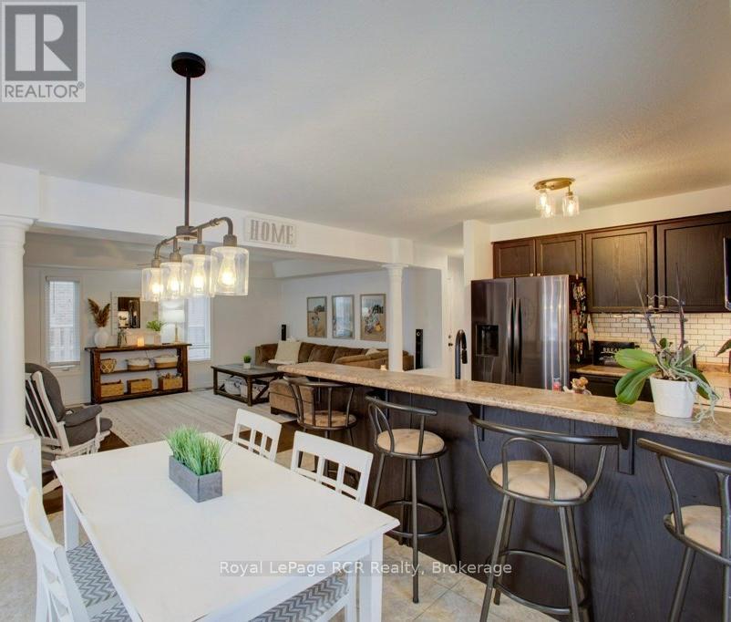 11 Green Street, Mapleton, Ontario  N0G 1P0 - Photo 24 - X12956332