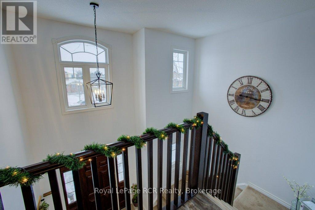 11 Green Street, Mapleton, Ontario  N0G 1P0 - Photo 26 - X12956332