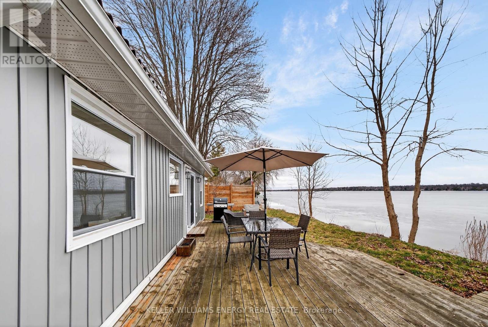 1071c Lakeside Drive, Prince Edward County, Ontario  K0K 1T0 - Photo 15 - X12956334