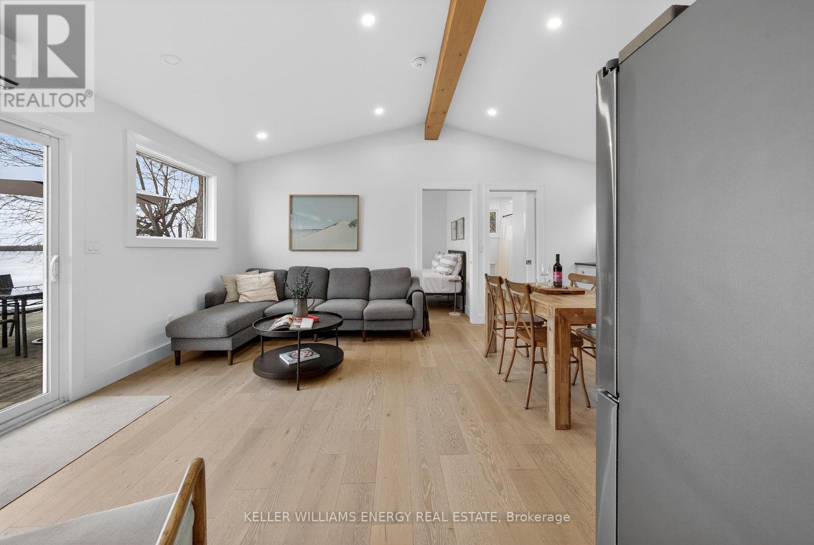 1071c Lakeside Drive, Prince Edward County, Ontario  K0K 1T0 - Photo 24 - X12956334