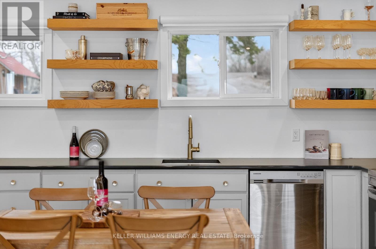 1071c Lakeside Drive, Prince Edward County, Ontario  K0K 1T0 - Photo 32 - X12956334